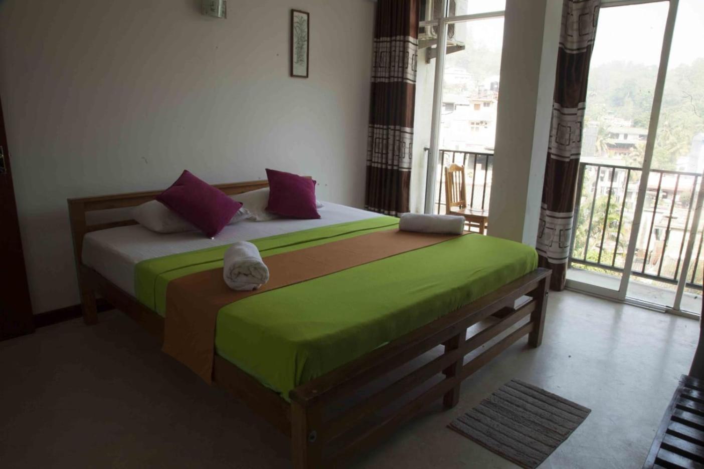 Lodge In 611 Kandy Ngoại thất bức ảnh