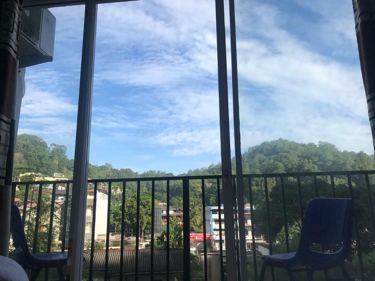 Lodge In 611 Kandy Ngoại thất bức ảnh